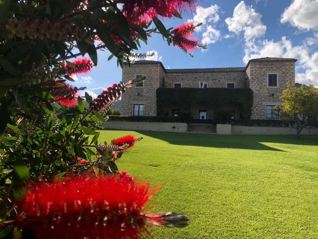 Borgo Antico Xix Sec. Bed & Breakfast *