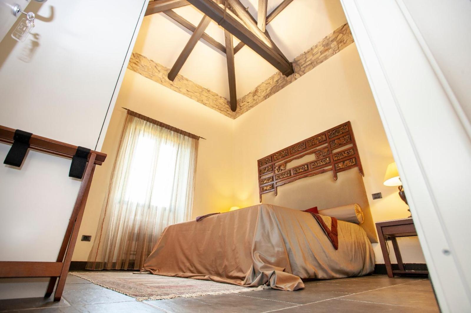 Borgo Antico Xix Sec. Bed & Breakfast *