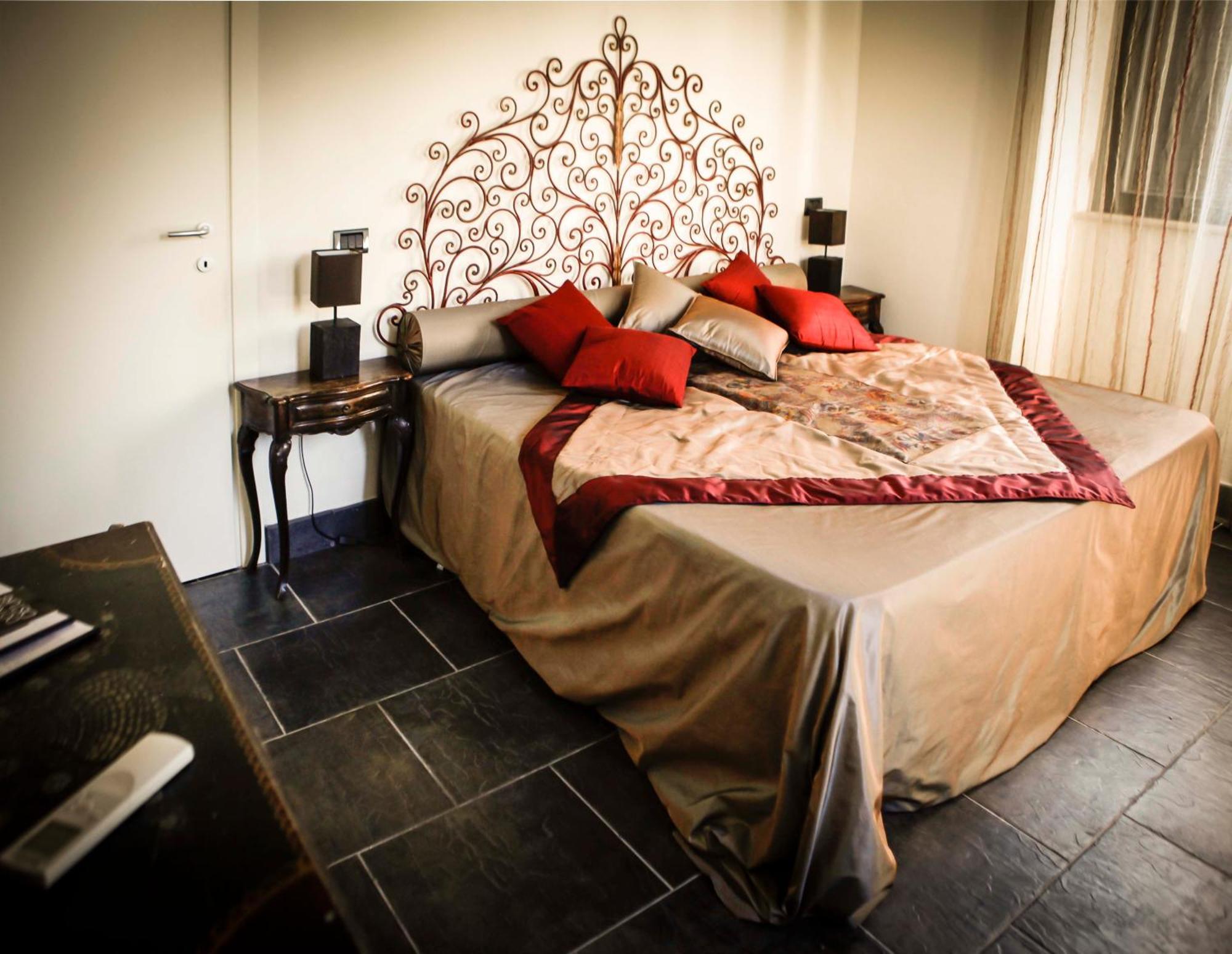 Borgo Antico Xix Sec. Bed & Breakfast *